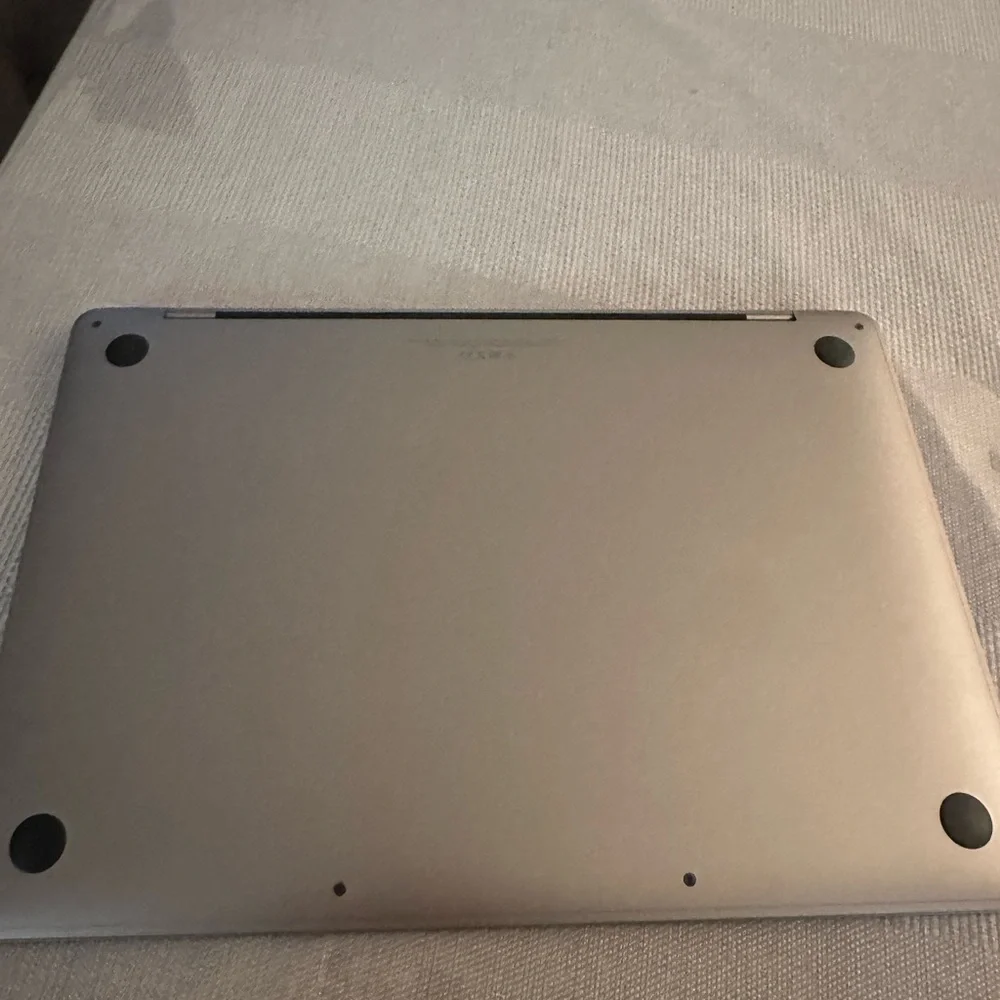 2019 Apple MacBook Pro Space Gray Laptop - Space Gray 13 inch